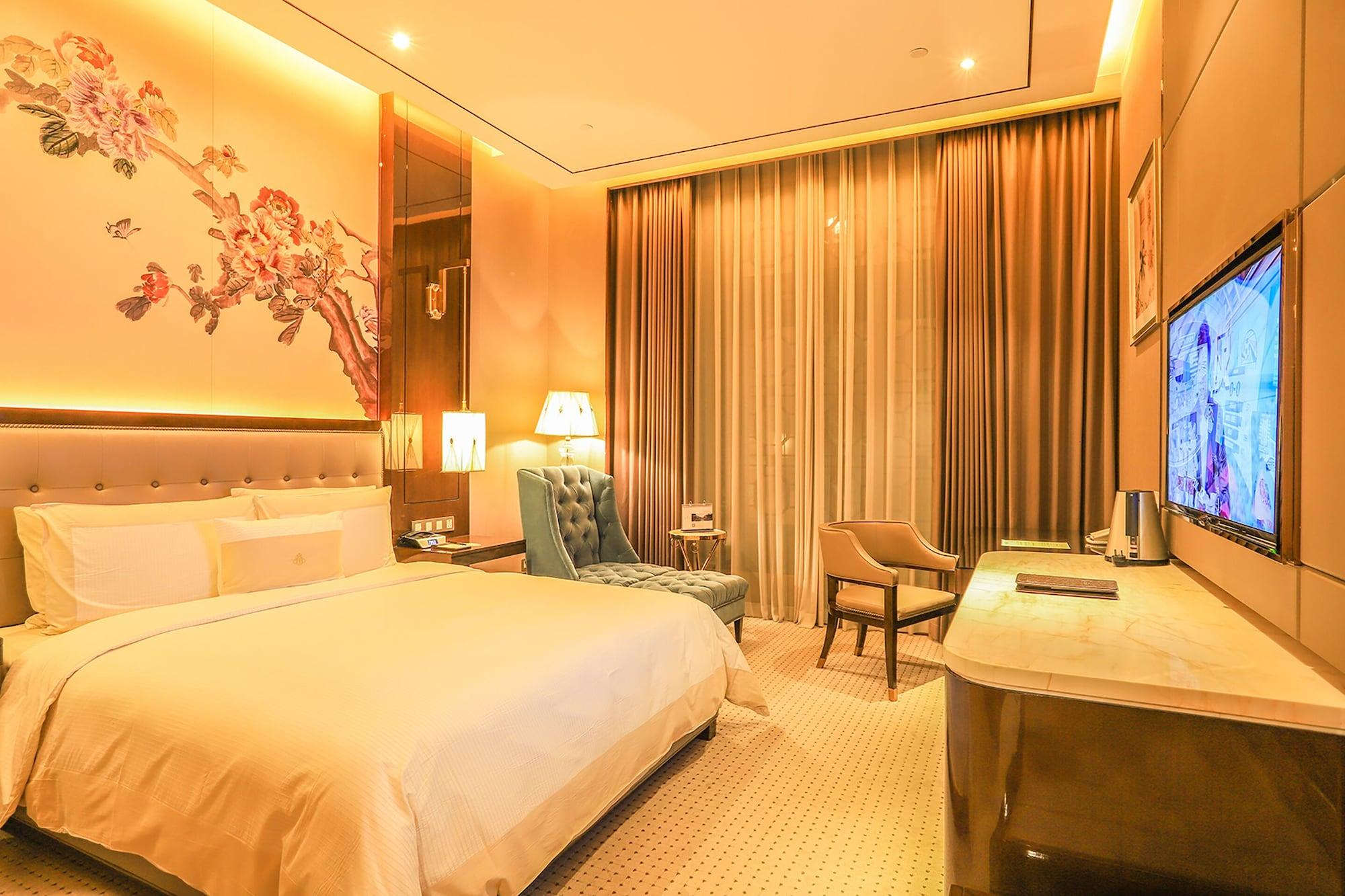 Royal Garden Hotel Shanghai-Free Shuttle To And From Disney & Pvg & Close Metro Line2 Easy To Sha New Expo Εξωτερικό φωτογραφία