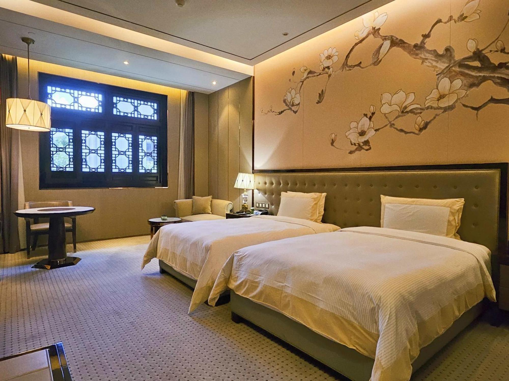 Royal Garden Hotel Shanghai-Free Shuttle To And From Disney & Pvg & Close Metro Line2 Easy To Sha New Expo Εξωτερικό φωτογραφία