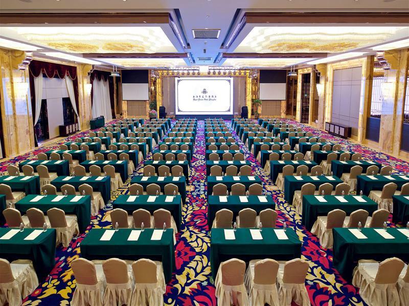 Royal Garden Hotel Shanghai-Free Shuttle To And From Disney & Pvg & Close Metro Line2 Easy To Sha New Expo Εξωτερικό φωτογραφία